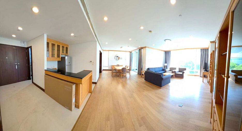 Wohnung zur Miete und zum Kauf mit 3 Zimmer in Pathum Wan, Bangkok