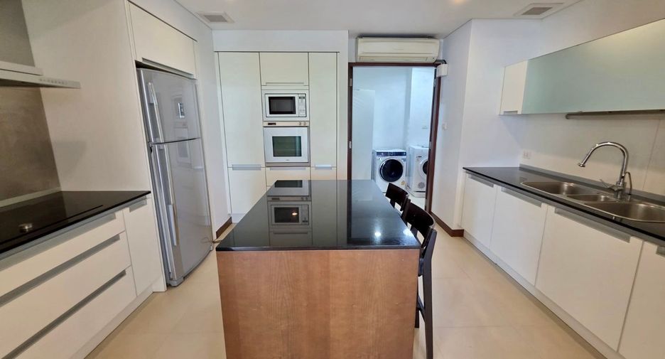Wohnung zur Miete und zum Kauf mit 3 Zimmer in Pathum Wan, Bangkok