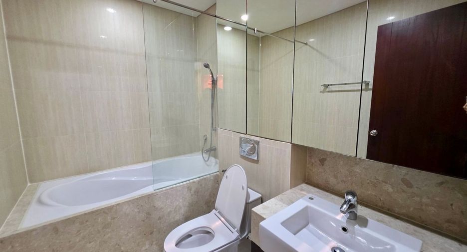 Wohnung zur Miete und zum Kauf mit 3 Zimmer in Pathum Wan, Bangkok
