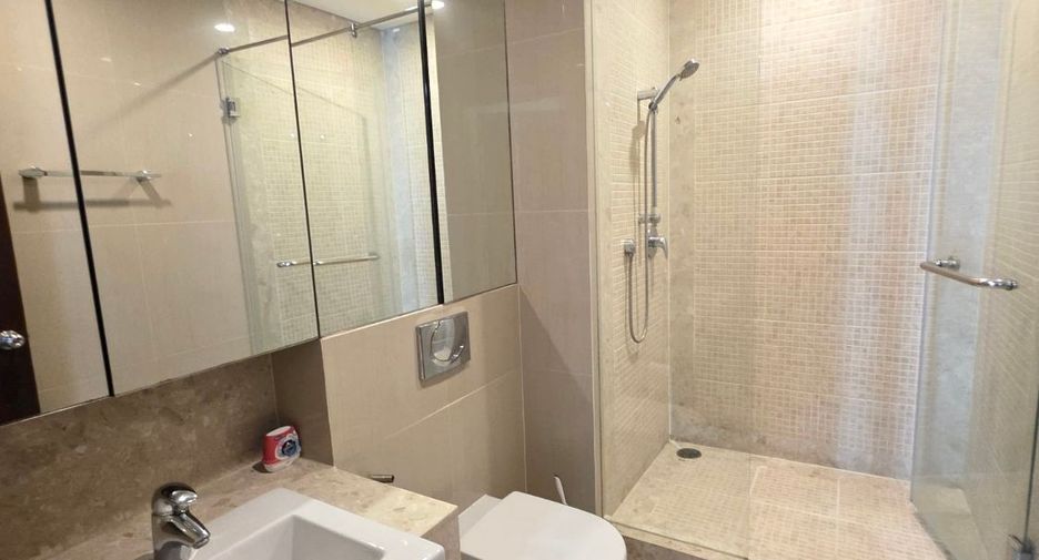 Wohnung zur Miete und zum Kauf mit 3 Zimmer in Pathum Wan, Bangkok