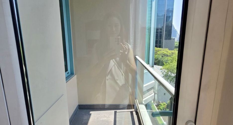 Wohnung zur Miete und zum Kauf mit 3 Zimmer in Pathum Wan, Bangkok
