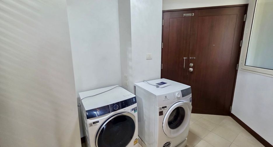Wohnung zur Miete und zum Kauf mit 3 Zimmer in Pathum Wan, Bangkok