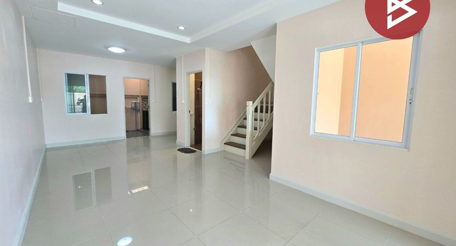 For sale 3 bedrooms townhouse in Bang Khun Thian, Bangkok