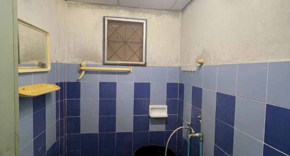 Продажа 2 спальни таунхаус в Mueang Chon Buri, Чонбури