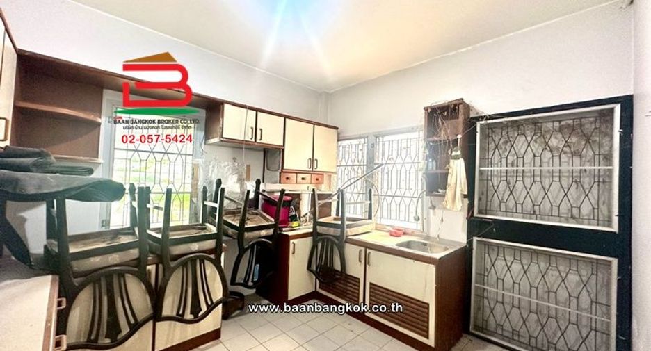 Casa en venta de 3 habitaciones en Pak Kret, Nonthaburi