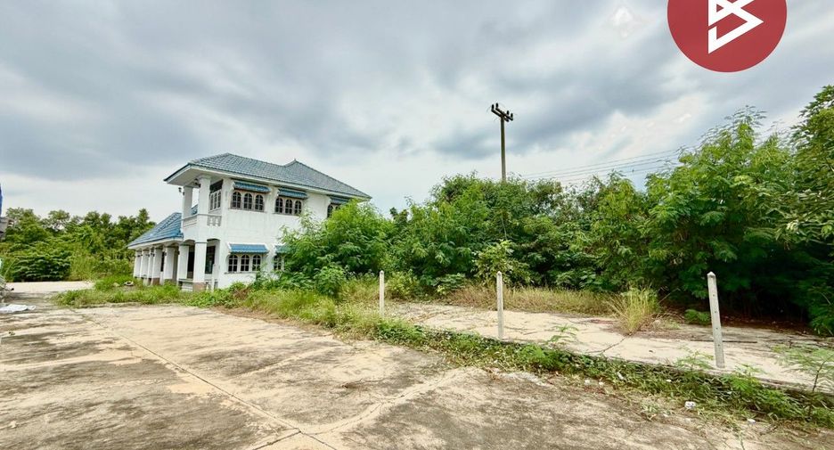 Casa en venta de 4 habitaciones en Mueang Samut Sakhon, Samut Sakhon