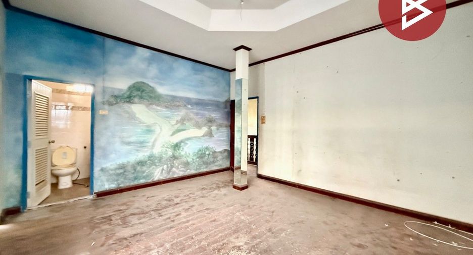 Casa en venta de 4 habitaciones en Mueang Samut Sakhon, Samut Sakhon