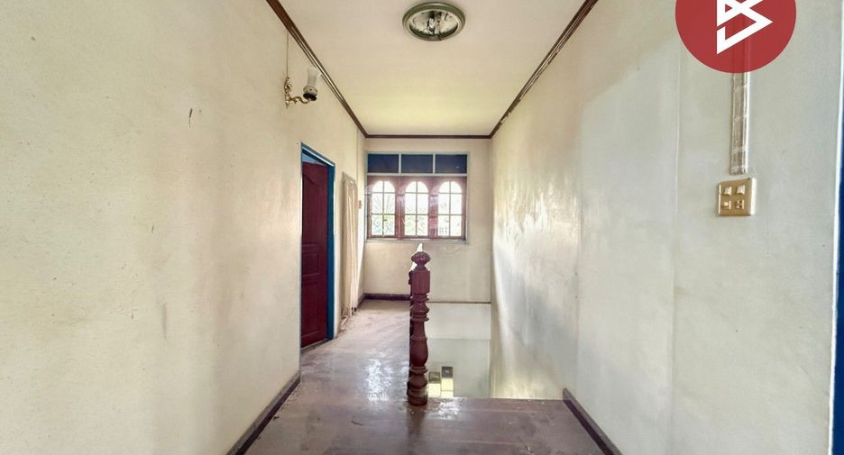 Casa en venta de 4 habitaciones en Mueang Samut Sakhon, Samut Sakhon