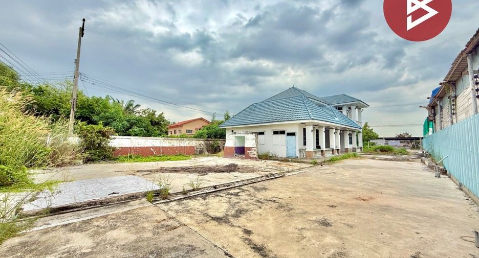 Casa en venta de 4 habitaciones en Mueang Samut Sakhon, Samut Sakhon