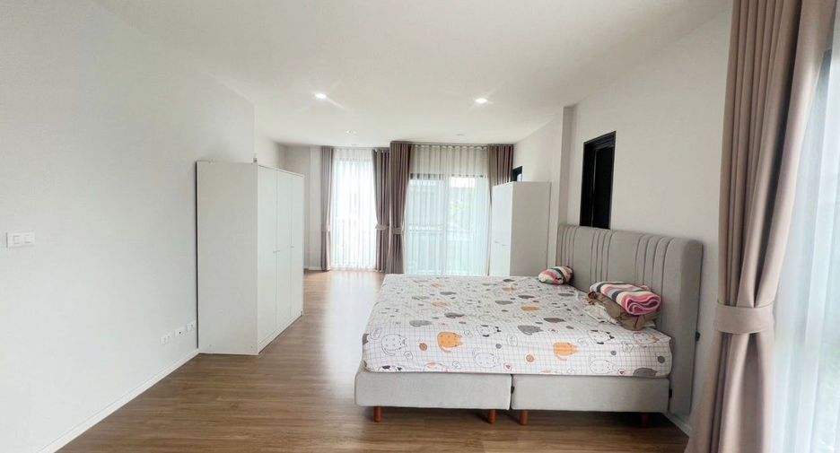 À vendre 4 chambres maison à Phra Pradaeng, Samut Prakan