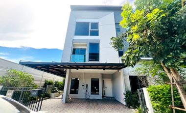 For sale 4 bedrooms house in Phra Pradaeng, Samut Prakan