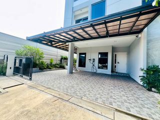 À vendre 4 chambres maison à Phra Pradaeng, Samut Prakan