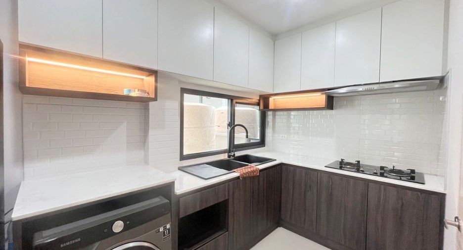 À vendre 4 chambres maison à Phra Pradaeng, Samut Prakan