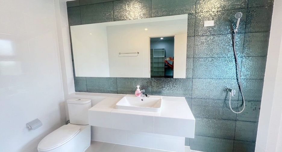 À vendre 4 chambres maison à Phra Pradaeng, Samut Prakan