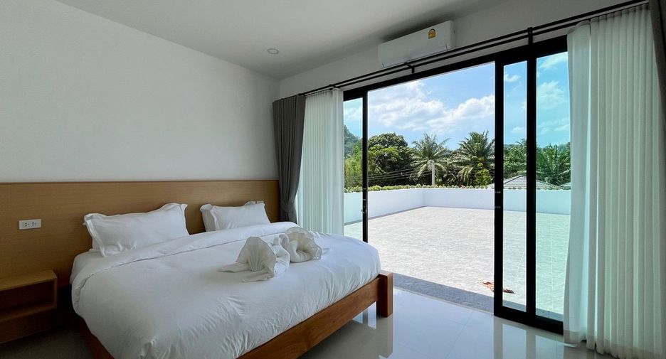 Villa en alquiler y en venta de 4 habitaciones en Mueang Krabi, Krabi