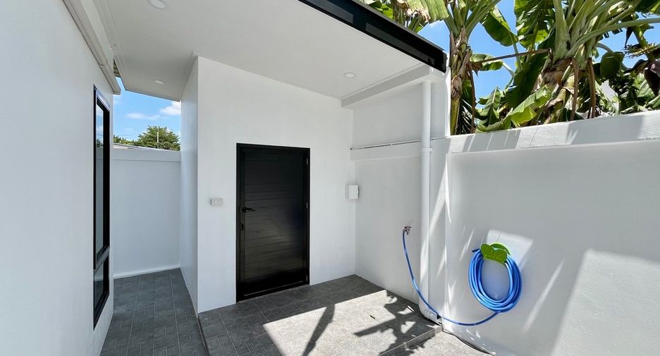 Villa en alquiler y en venta de 4 habitaciones en Mueang Krabi, Krabi
