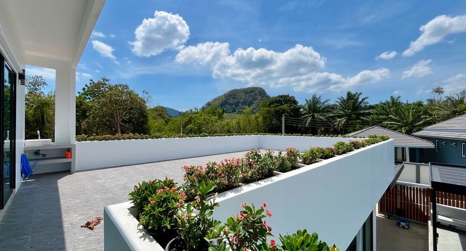 Villa en alquiler y en venta de 4 habitaciones en Mueang Krabi, Krabi