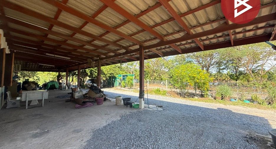 Продажа 4 спальни дом в Ban Phaeo, Самутсакхон