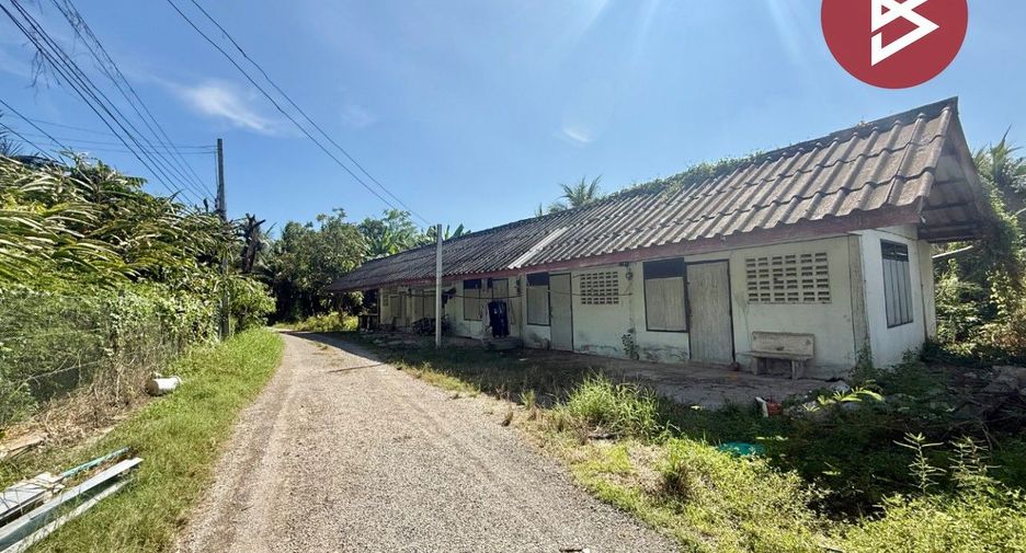 Продажа 4 спальни дом в Ban Phaeo, Самутсакхон