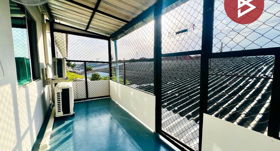 For sale 4 bedrooms townhouse in Phra Samut Chedi, Samut Prakan
