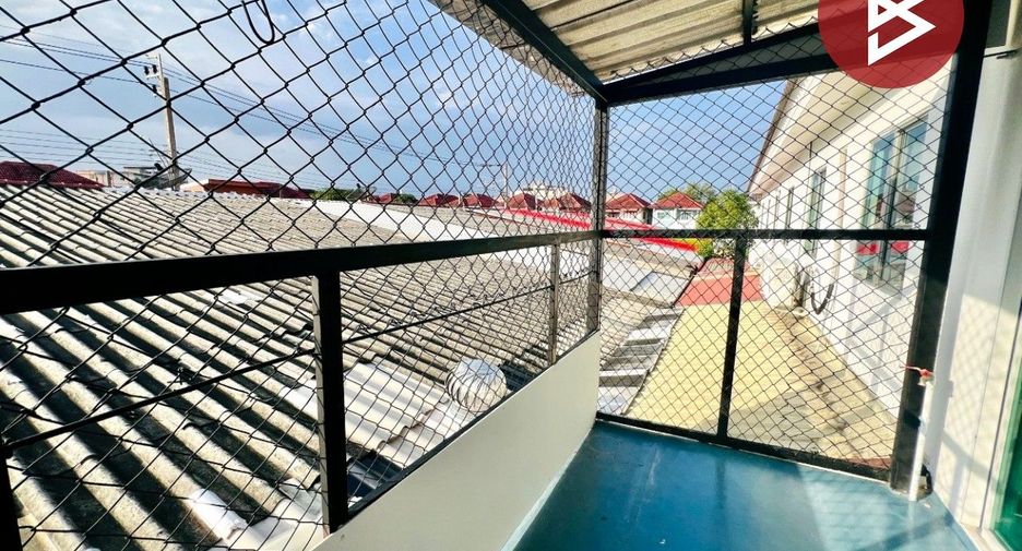 For sale 4 bedrooms townhouse in Phra Samut Chedi, Samut Prakan