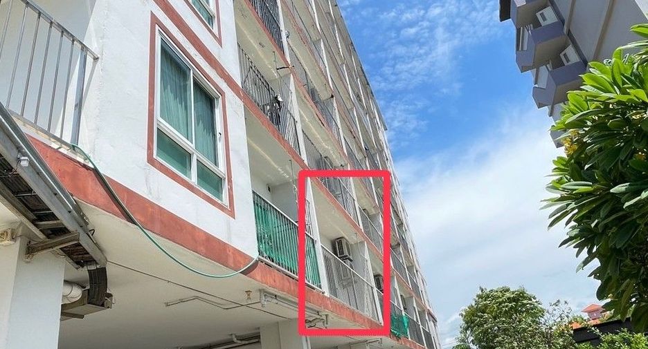 For sale 1 bed condo in Mueang Chon Buri, Chonburi