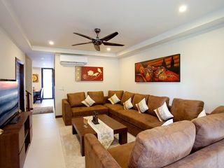 For sale 4 ベッドルーム townhouse in Mueang Phuket, Phuket