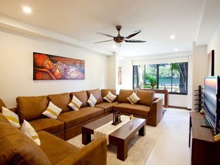 For sale 4 ベッドルーム townhouse in Mueang Phuket, Phuket