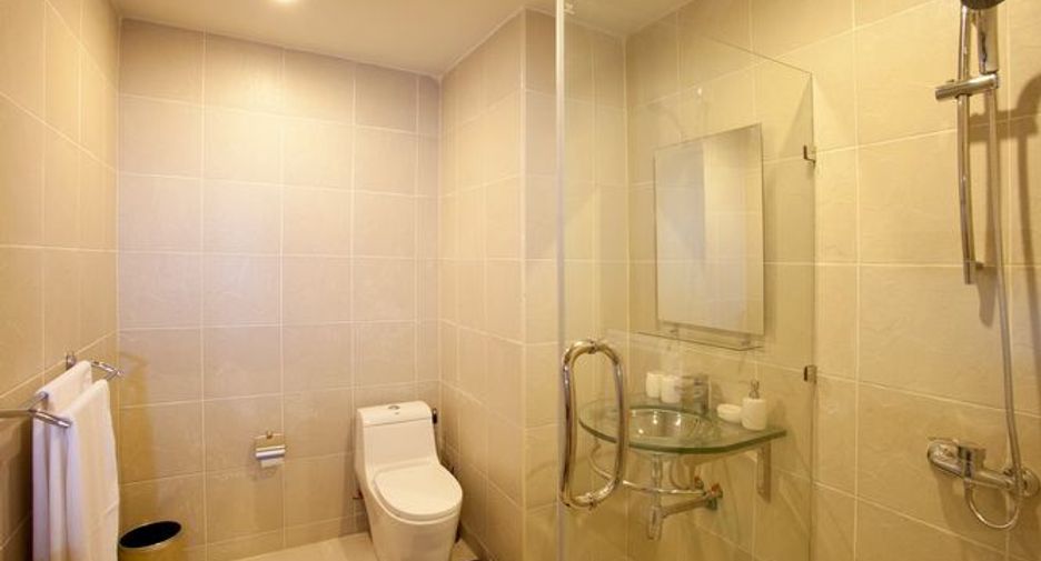 For sale 4 bedrooms townhouse in Mueang Phuket, Phuket