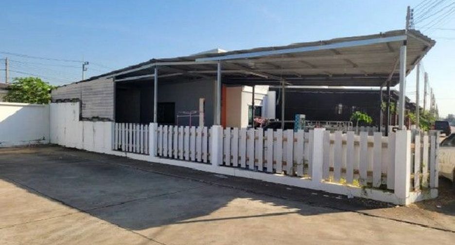 For sale 1 bed townhouse in Prachantakham, Prachin Buri