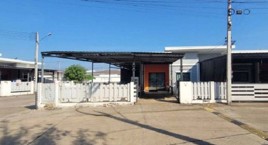 For sale 1 bed townhouse in Prachantakham, Prachin Buri