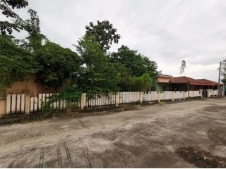 For sale 1 Beds townhouse in Prachantakham, Prachin Buri