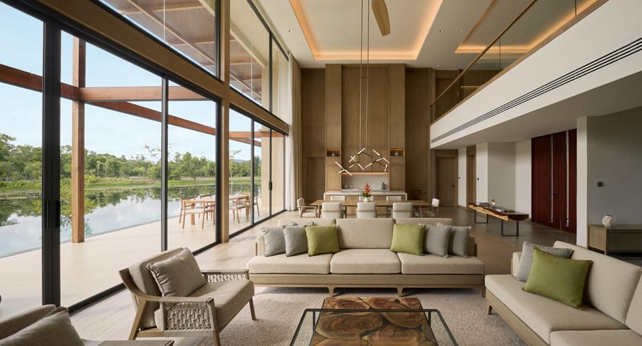 For sale 4 bedrooms villa in Thalang, Phuket