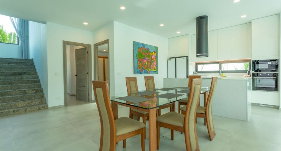 For sale 3 bedrooms villa in Mueang Phuket, Phuket
