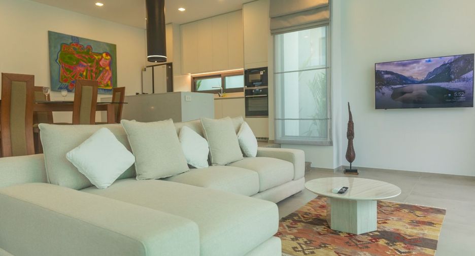 For sale 3 bedrooms villa in Mueang Phuket, Phuket
