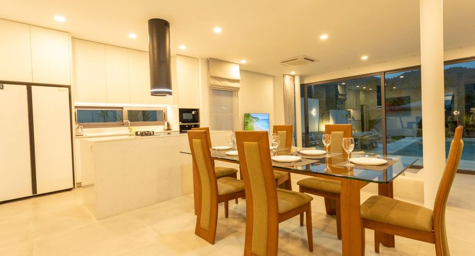 For sale 3 bedrooms villa in Mueang Phuket, Phuket