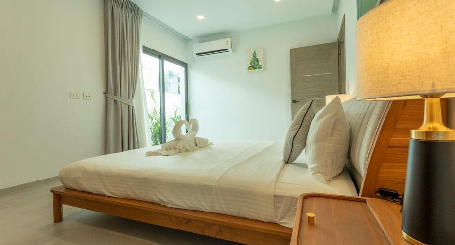 For sale 3 bedrooms villa in Mueang Phuket, Phuket