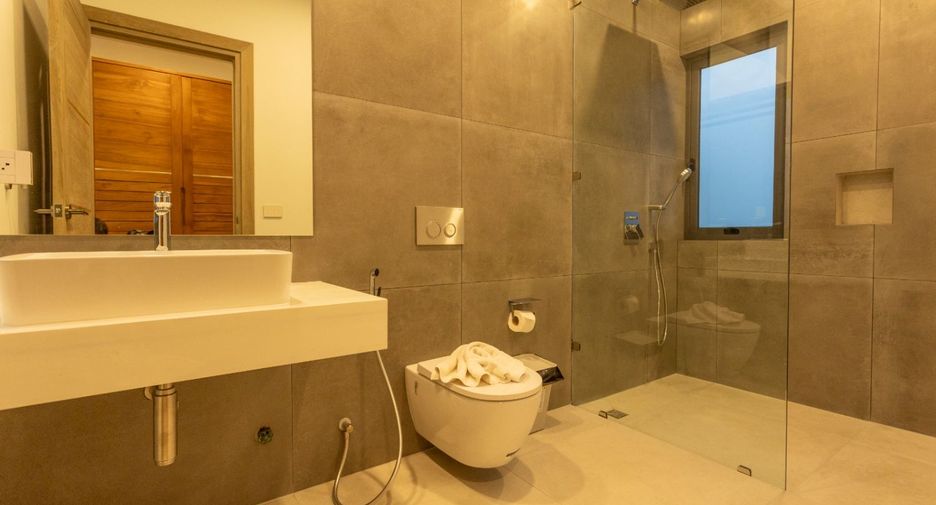 For sale 3 bedrooms villa in Mueang Phuket, Phuket