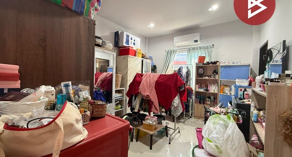 For sale 3 bedrooms house in Mueang Ratchaburi, Ratchaburi