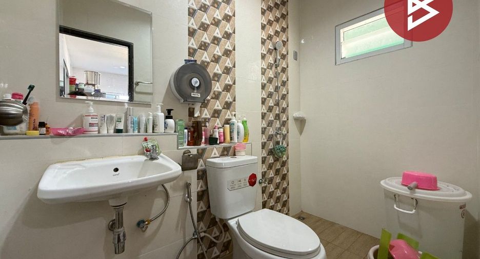 For sale 3 bedrooms house in Mueang Ratchaburi, Ratchaburi