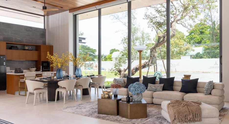 For sale 3 bedrooms villa in Kathu, Phuket