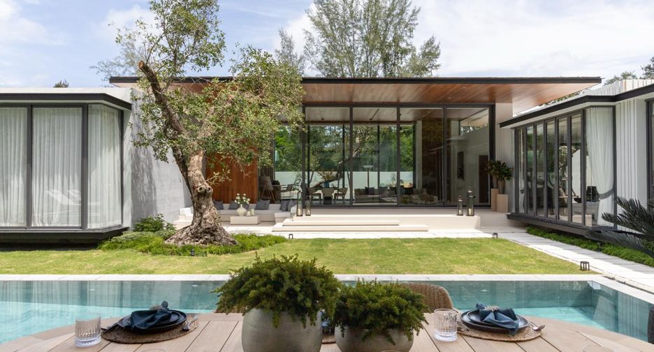 For sale 3 bedrooms villa in Kathu, Phuket