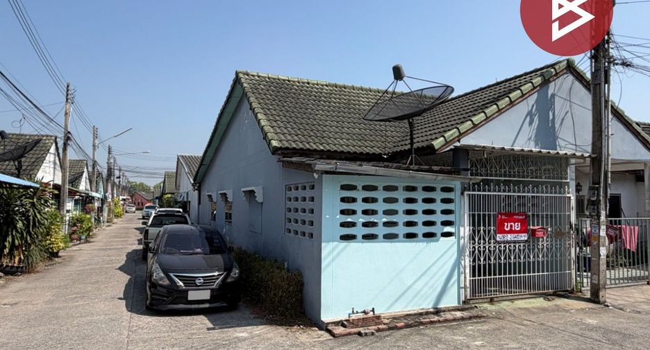 Reihenhaus zum Kauf mit 2 Zimmer in Si Racha, Chonburi