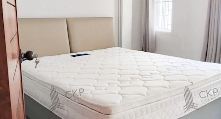 For sale 4 bedrooms house in Rat Burana, Bangkok
