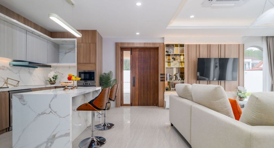 À vendre 4 chambres villa à Thalang, Phuket