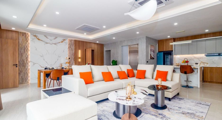 À vendre 4 chambres villa à Thalang, Phuket
