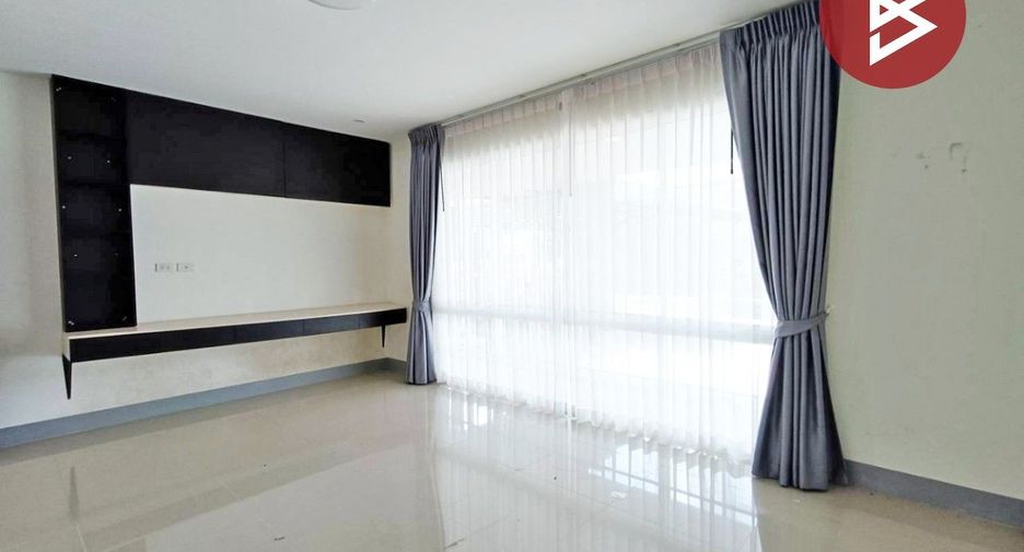 Haus zum Kauf mit 4 Zimmer in Mueang Ratchaburi, Ratchaburi