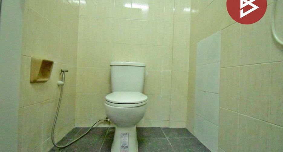 For sale 1 bed townhouse in Bang Khun Thian, Bangkok