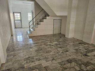 For rent 6 ベッドルーム retail Space in Thung Khru, Bangkok