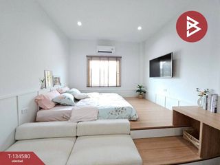 出售 4 卧室 联排别墅 在 Mueang Chon Buri, Chon Buri